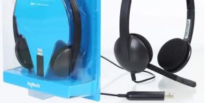 Logitech Headphone with Mic