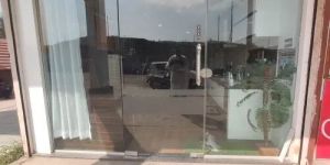 Toughened Glass Partition