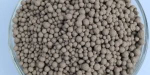 Light Brown Bentonite Granules