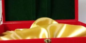 Wood Box Fabric Pasting