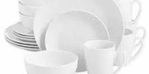 Plain Ceramic Dinner Set of 13 Pieces