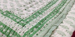 Single Color Block Leaves Printed Quilt