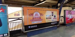 Delhi Metro Panel Advertising Service