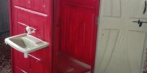 PORTABLE TOILET(With Basin)