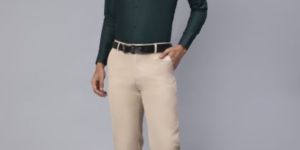 Blackberrys Men Solid Formal Green Shirt