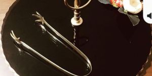 Single Tier Black Cake Stand