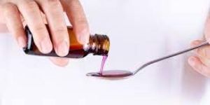 Oxyclozanide Levamisole Suspension