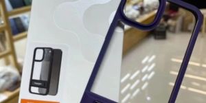 Spigen Magnetic Stand