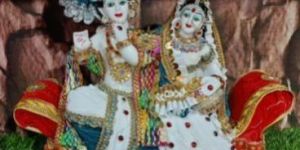 Muilticolor Polyresin Radha Krishna Statue