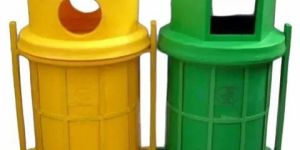 Plastic Dustbin Stand Set