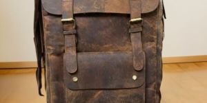 LEATHER BACKPACK