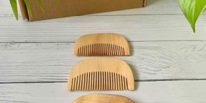 BEARD COMB
