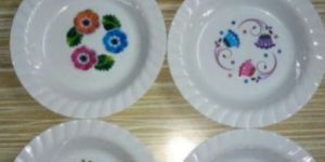 Round Plastic Plates