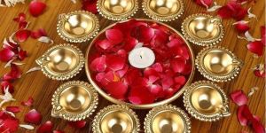 Metal Urli with Diyas