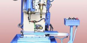 Shuttle Type Drill Tapp Machine