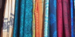 Viscose Border Printed Shawls