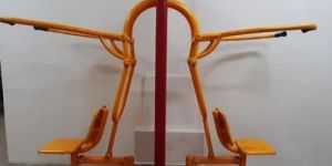 Shoulder Press Machine