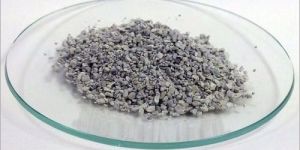 12 X 25 Mm Unroasted Bentonite Clay Granules