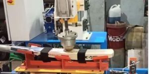 Cricket Bat Knocking Machine