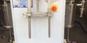 Semi Automatic Liquid Filling Machine