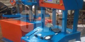 Universal Testing Machine