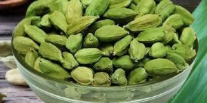 Green Cardamom Pods