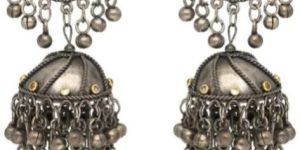 Two Tone Finish Kundan Jhumka Earrings