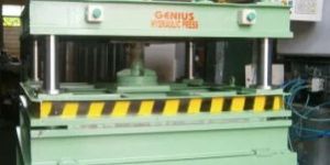 Foam Cutting Machine