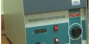 Table Top Centrifuge