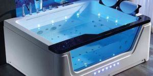Jacuzzi Bathtub