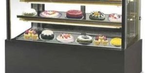 Sweet Display Counter