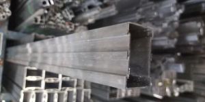 Aluminium Partition Section