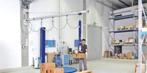 Wall-Mounted Jib Cranes