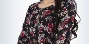 Long Island 3/4 Sleeve Floral Beautiful Top