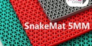 Swimming Pool Snake Mat