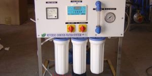 Reverse Osmosis Water Dispenser