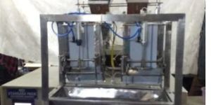 Snacks Packing Machine