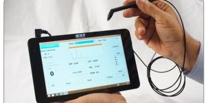 TABLET a SCAN AND PACHYMETER