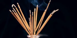 Low Smoke Incense Stick