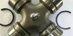 Universal Joint Assembly