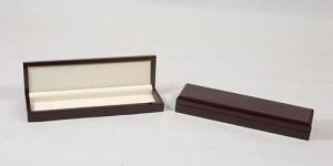 Wooden Pen Box