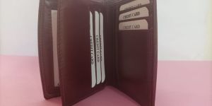 Modern Mens Leather Wallet
