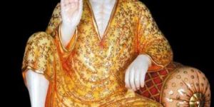 Marble Shirdi Sai Baba Statue