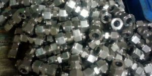 Connector with Nut and Ferrule