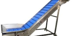 Infeed Chain Conveyor for Paddy Straw Grinding System (Hammer Mill)