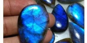 Natural Labradorite Gemstone