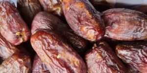 Amber Dry Dates