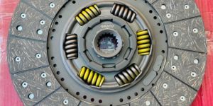 Mahindra Navistar Truck Clutch Plate