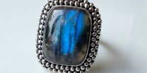 Labradorite Handmade Ring