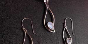 Rainbow Moonstone Jewellery Set
